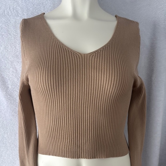 Ribbed Knit Long Sleeve Top V-Neck Fitted Pullover Sweater - Picture 1 of 5